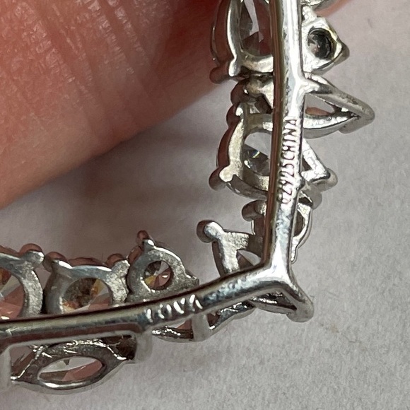 TOVA // diamonique mixed cut heart pendant chain .925 Sterling silver Necklace - Picture 9 of 11